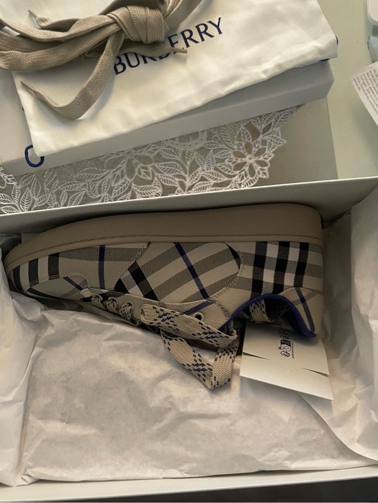 Burberry Shoes - Burberry Lichen Check Low-Top Sneaker